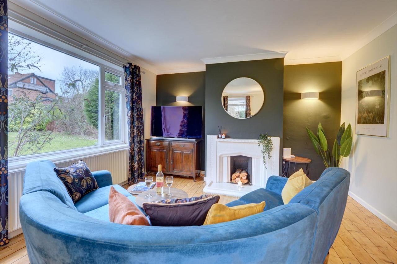 Kist Accommodates - Stylish Headingley Apartment - Parking - 500 Mps Wifi Meanwood Εξωτερικό φωτογραφία